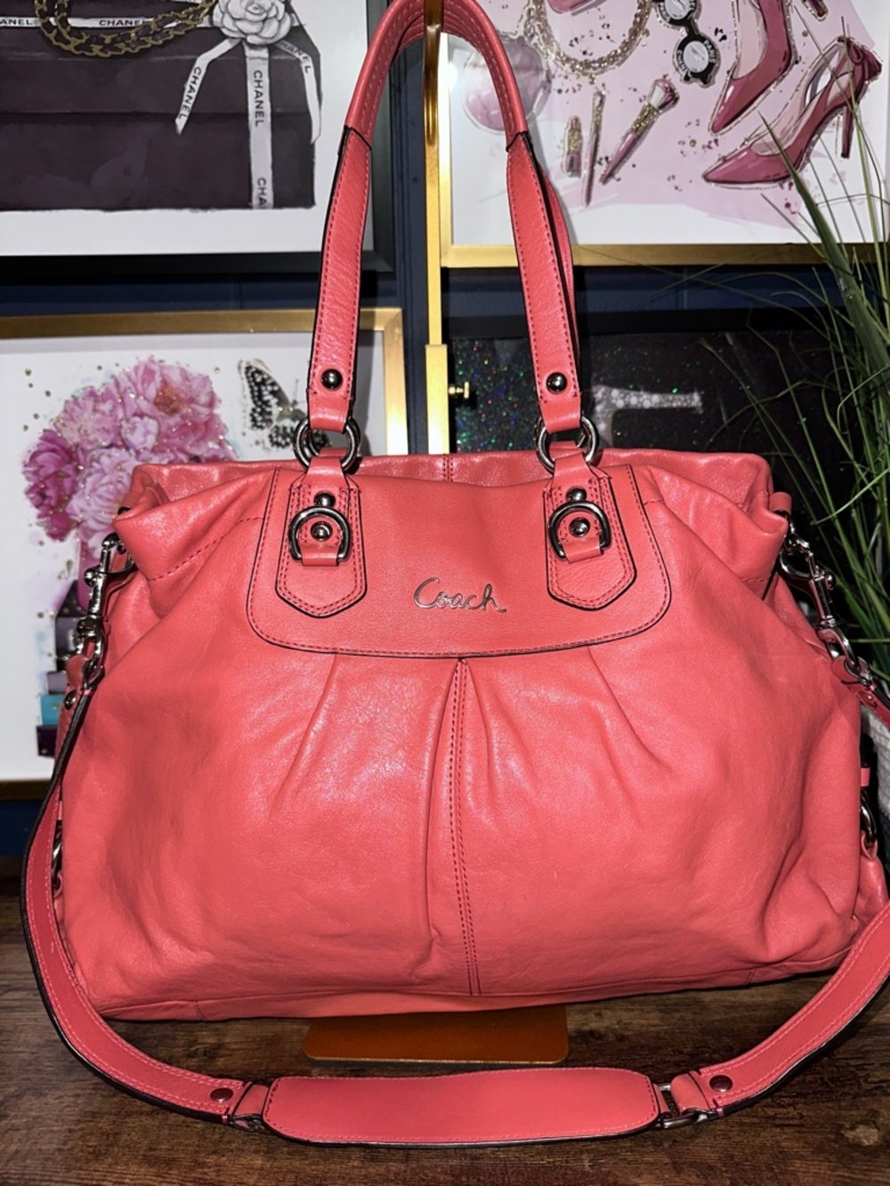 Coach Ashley large satchel shoulder bag in coral leather
